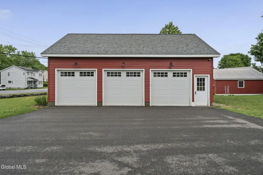 6 Halfmoon Drive, Waterford, NY 12188 - #3