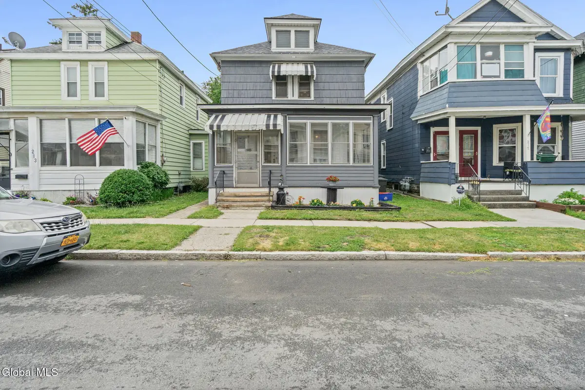 215 6th Avenue, Watervliet, NY 12189 - #1