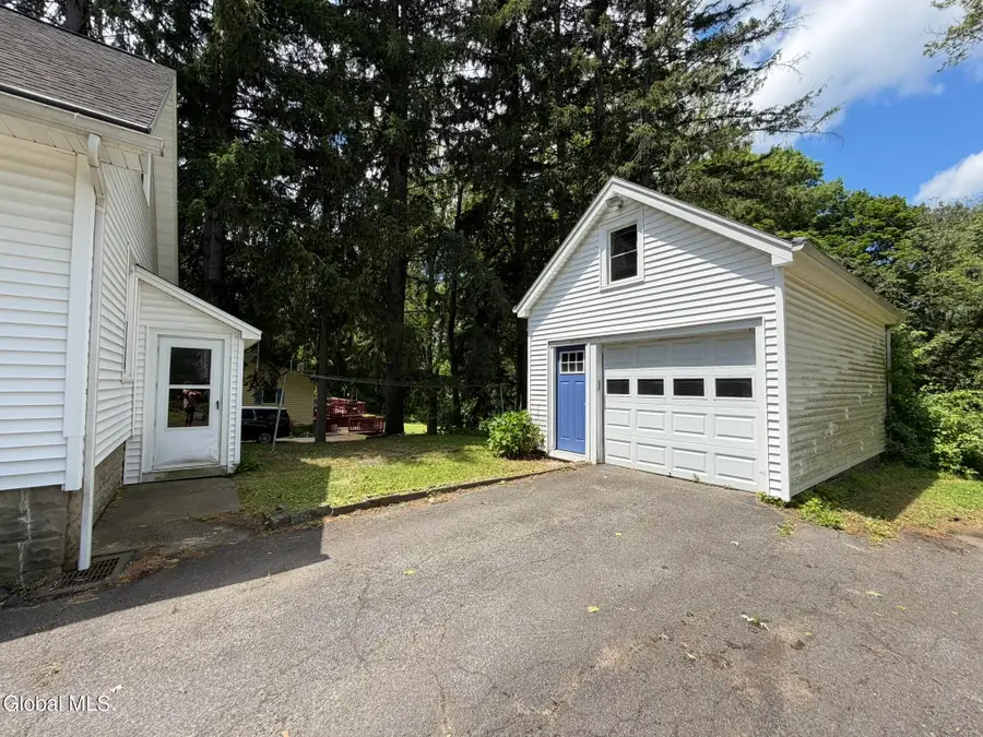 34 Hamilton Street, Guilderland, NY 12084 - #3