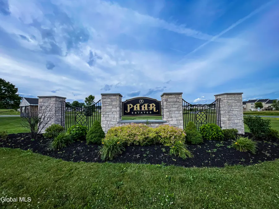 36 Chip Shot Way, Halfmoon, NY 12118 - #2