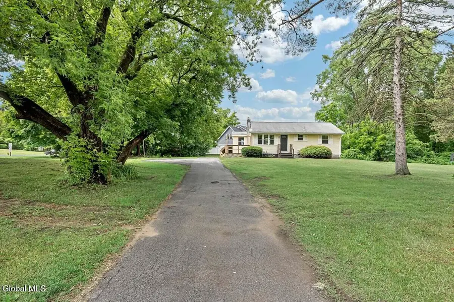 126 Guideboard Road, Halfmoon, NY 12188 - #2