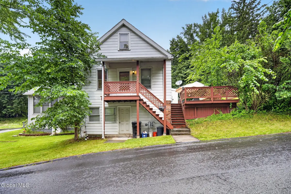 86 Mann Avenue, Troy, NY 12180 - #1