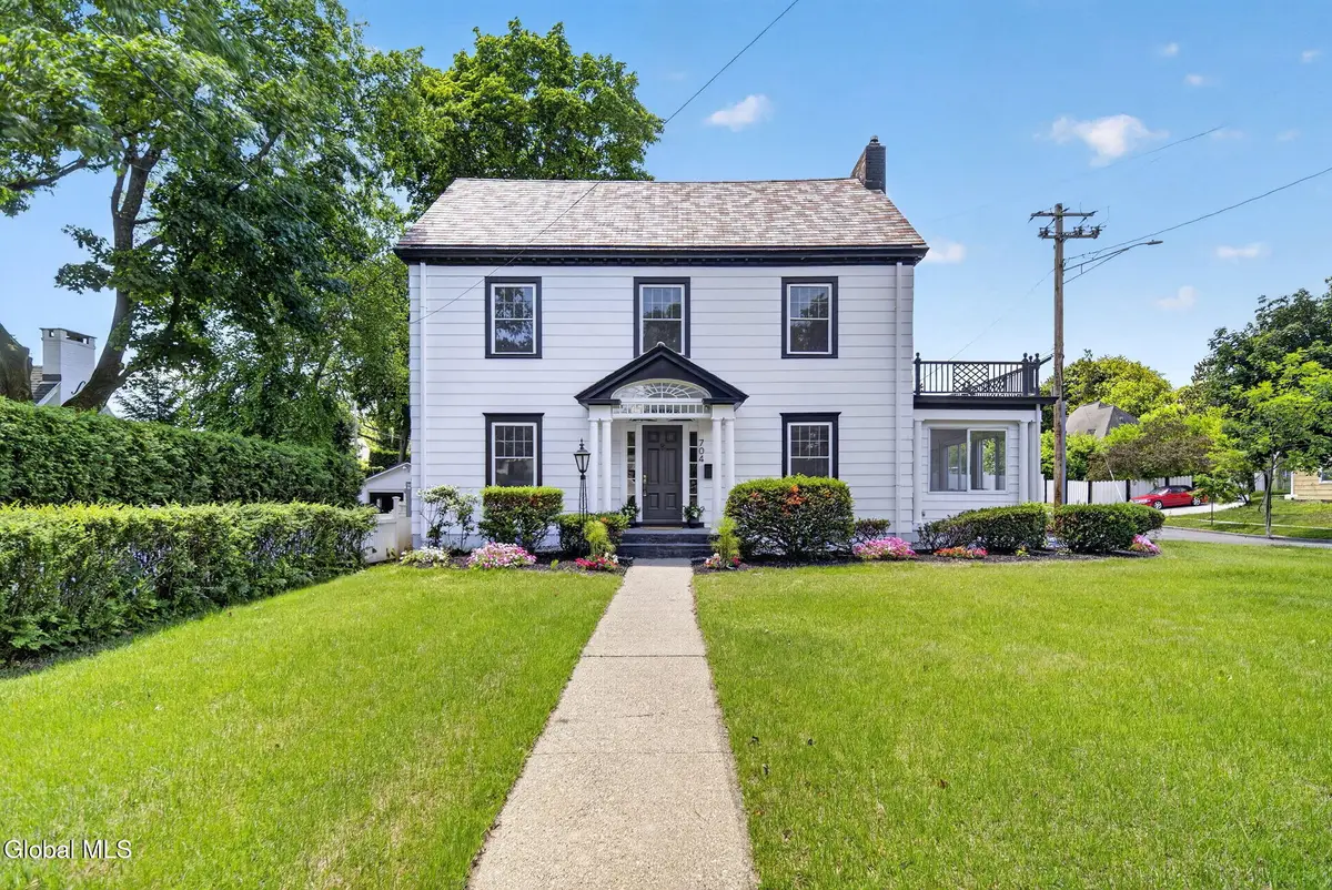 704 Western Avenue, Albany, NY 12203 - #1