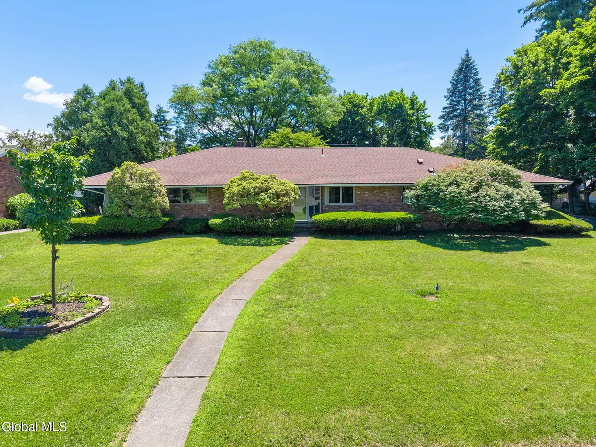 101 Fairlawn Avenue, Albany, NY 12203 - #1