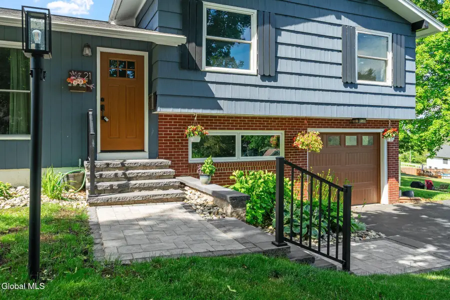 21 Jane Drive, Schenectady, NY 12302 - #3