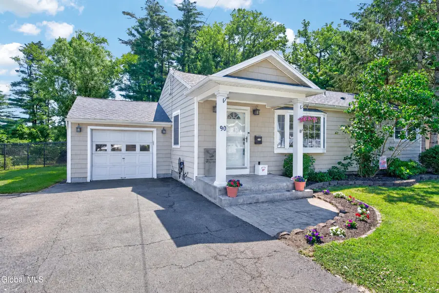 90 Elsmere Avenue, Bethlehem, NY 12054 - #2