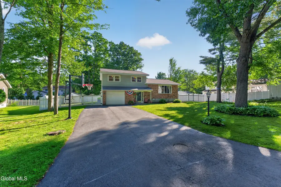 14 Ponderosa Drive, Voorheesville, NY 12186 - #3