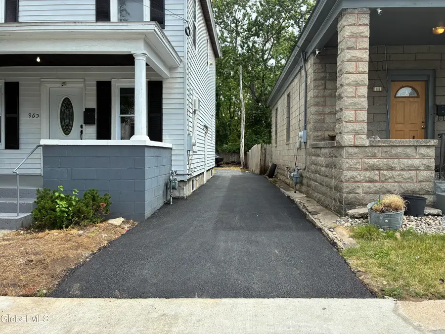 963 Maple Avenue, Schenectady, NY 12307 - #3