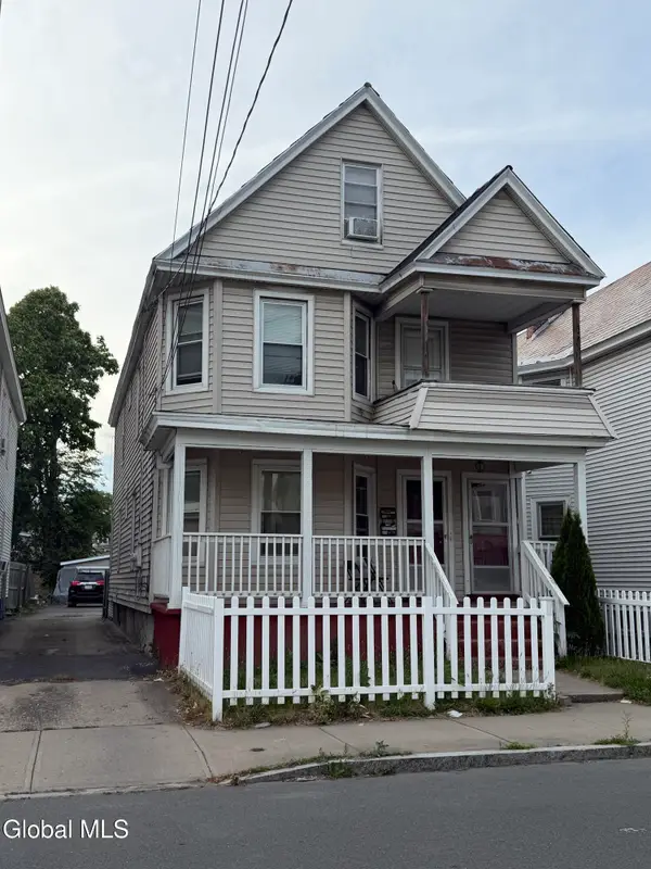 131 Furman Street, Schenectady, NY 12304