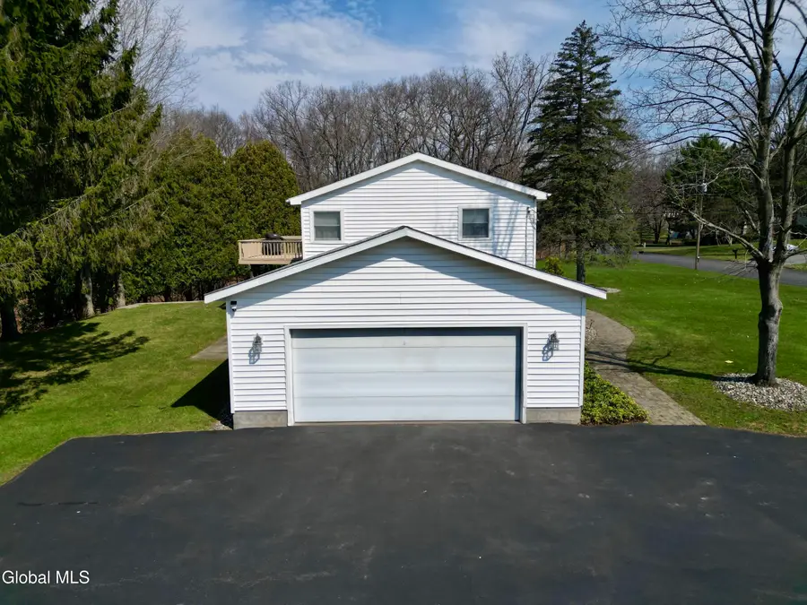 48 Grissom Drive, Clifton Park, NY 12065 - #3