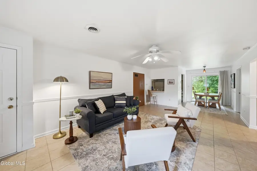 192 Cedarview Lane, Colonie, NY 12189 - #2