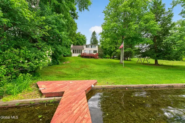 43 Lakeview Drive, Chatham, NY 12184