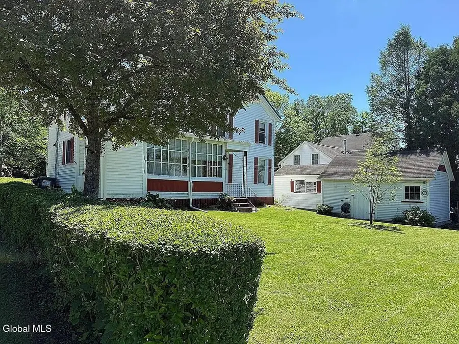 38 Munsell Street, Hoosick Falls, NY 12090 - #2