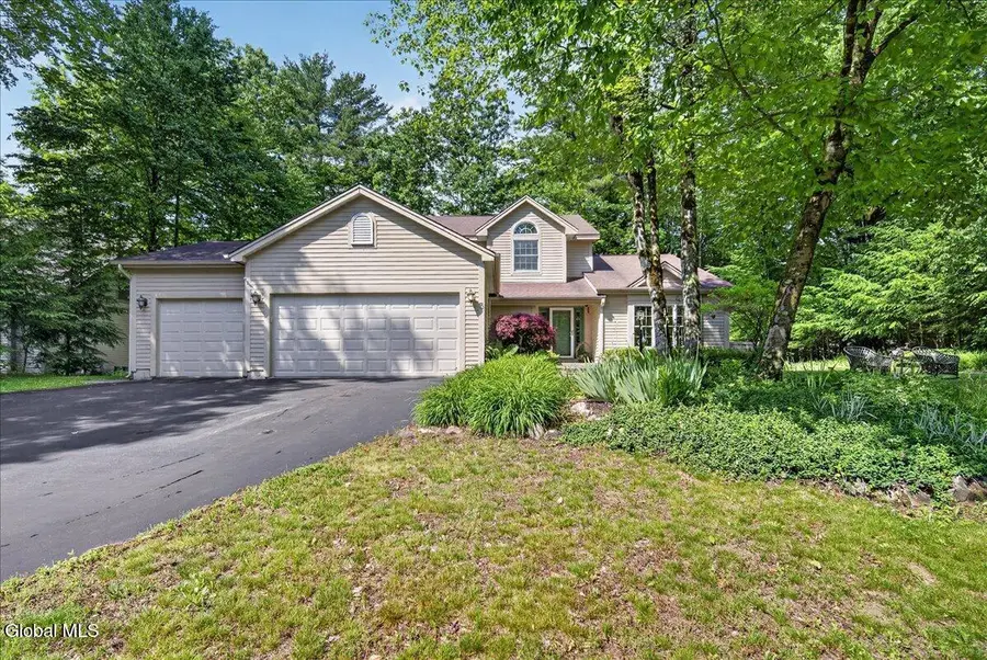 3 Bluebird Court, Saratoga Springs, NY 12866 - #2