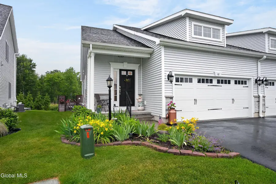16 Joshua Place, Glenmont, NY 12077 - #2
