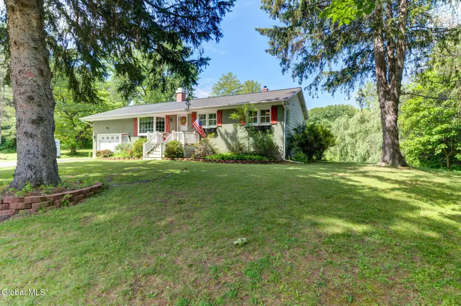 1161 Mariaville Road, Rotterdam, NY 12306 - #2