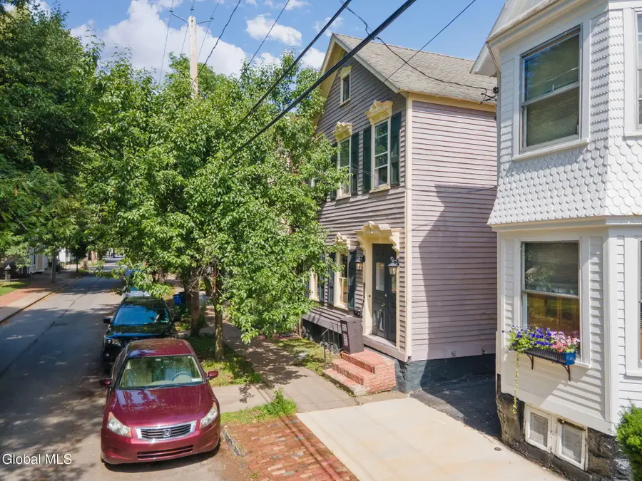 134 Front Street, Schenectady, NY 12305 - #2