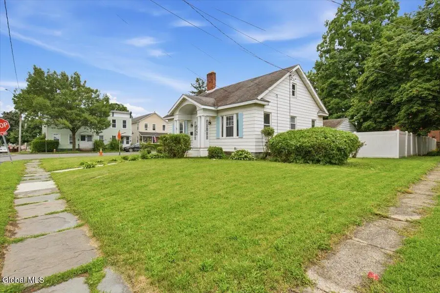 10 110th Street, Troy, NY 12182 - #2