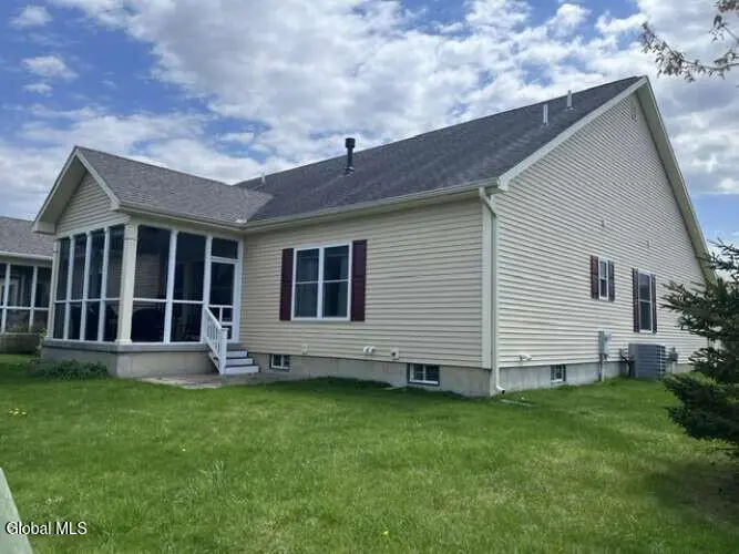 35 Beekman Place, Queensbury, NY 12804 - #2