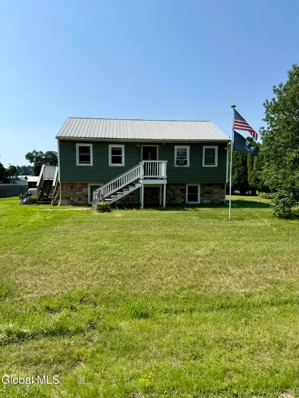 42 Morgans Lane, Fort Ann, NY 12827