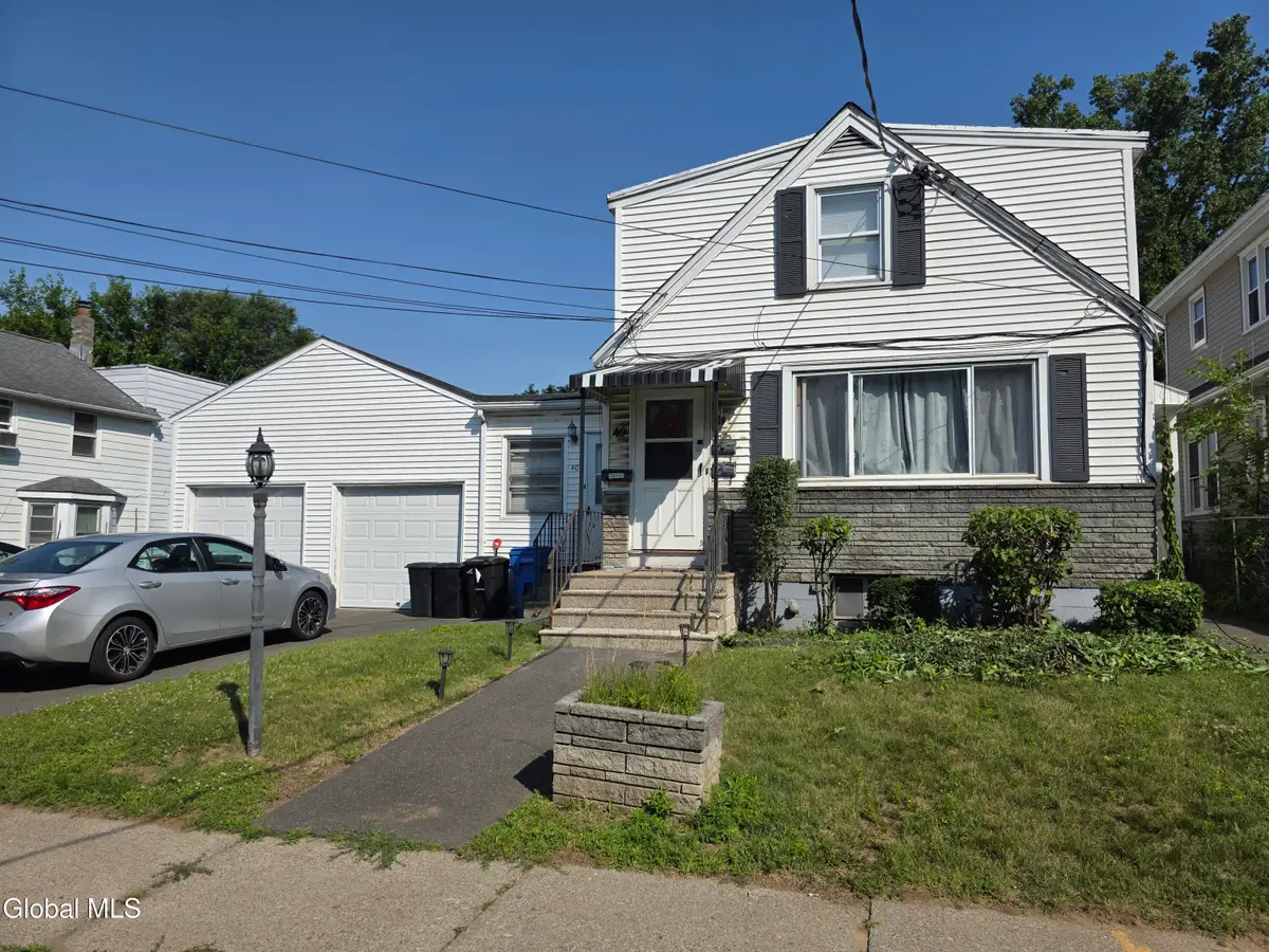 40 Frost Place, Albany, NY 12205 - #1