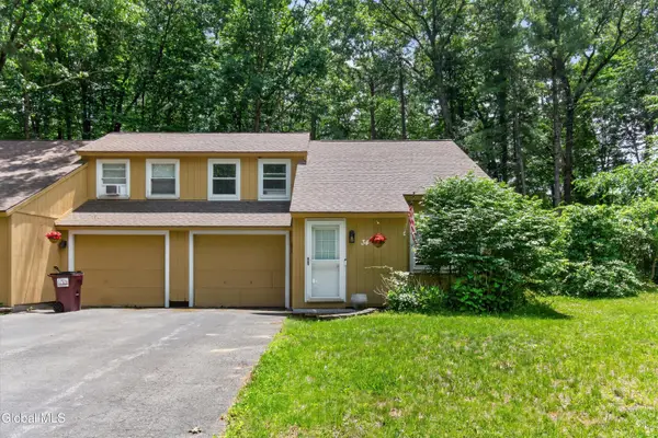 34 Pepperbush Place, Malta, NY 12020