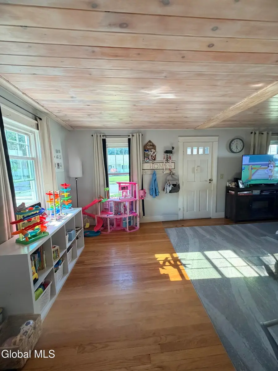 8 Harrison Street, Fort Edward, NY 12828 - #3