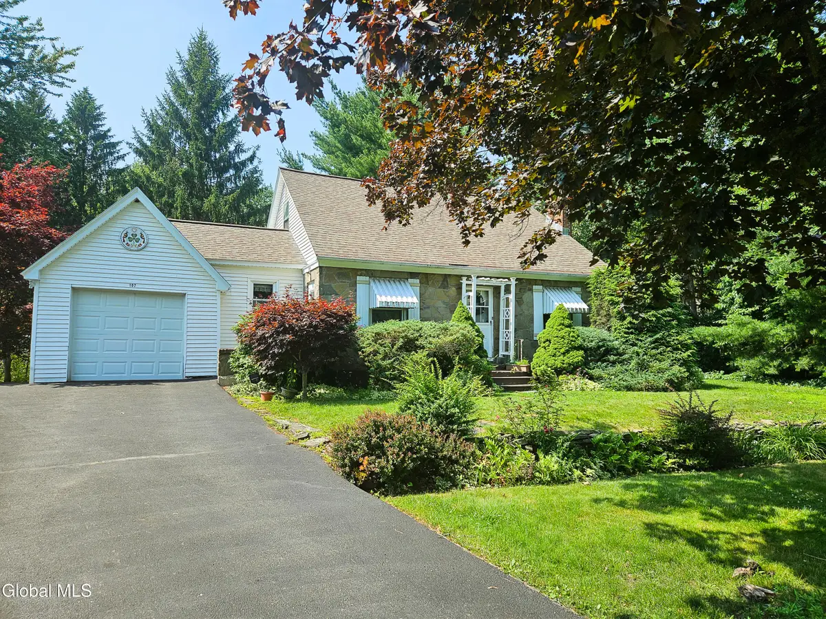 107 Skyway Drive, Glenville, NY 12302 - #1