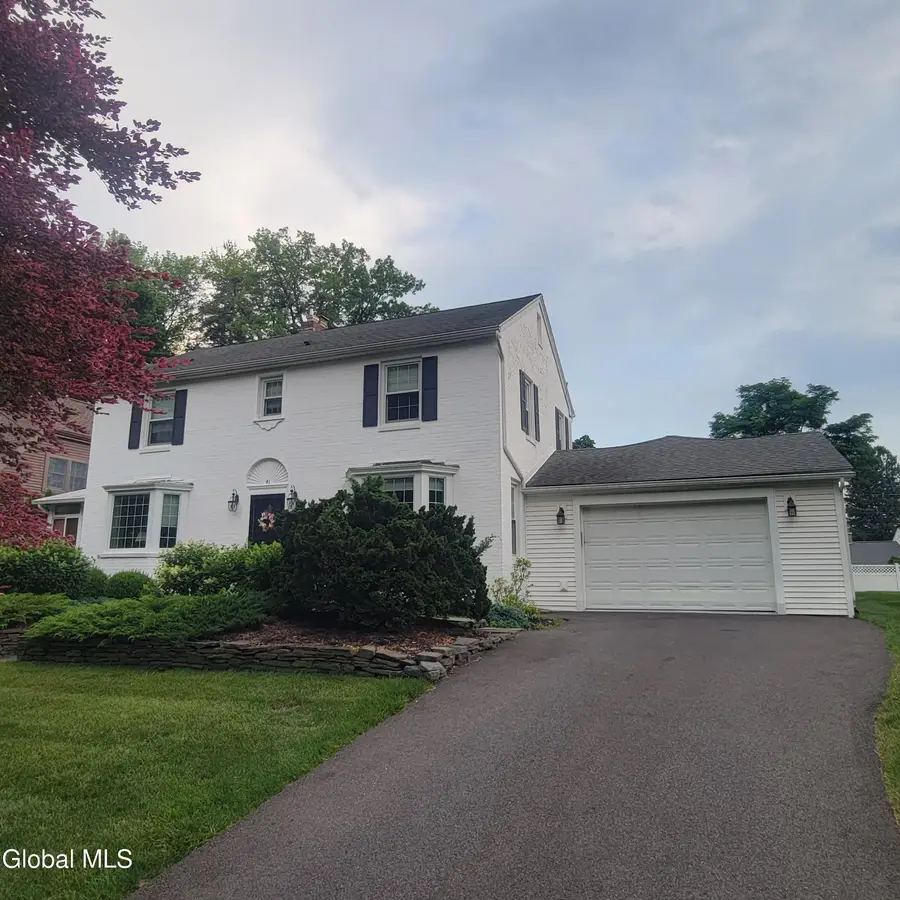 41 Berkshire Drive, East Greenbush, NY 12061 - #2