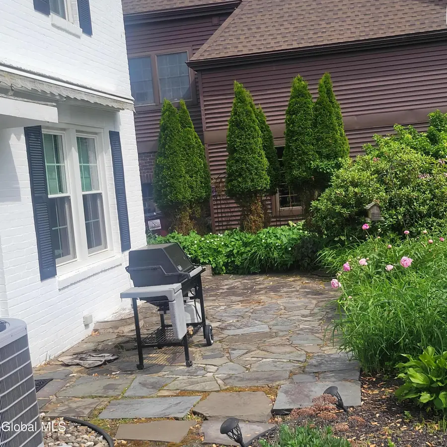 41 Berkshire Drive, East Greenbush, NY 12061 - #3