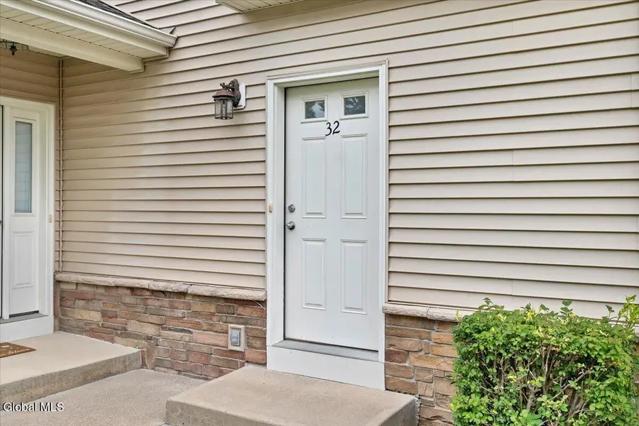 32 Beacon Street, Ballston, NY 12020 - #3