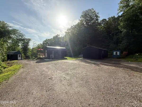416 Upper Turnpike Road, Whitehall, NY 12887