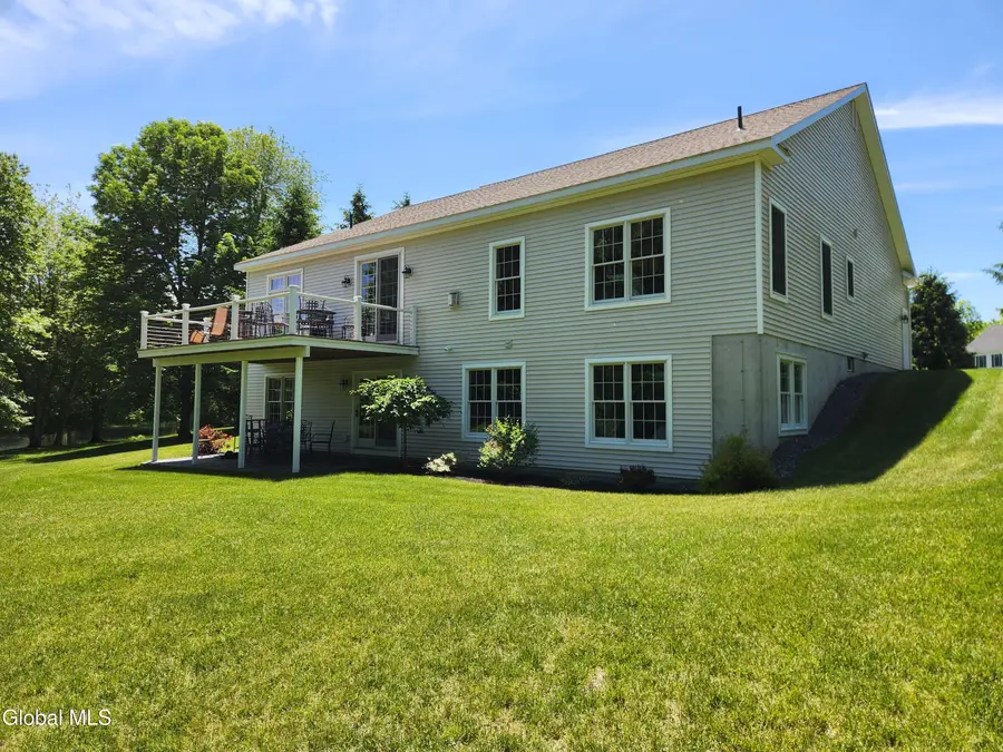14 Westfall Court, Averill Park, NY 12018 - #2