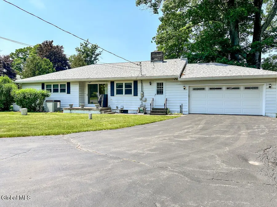 29 Trout Pavilion Road, Queensbury, NY 12804 - #2
