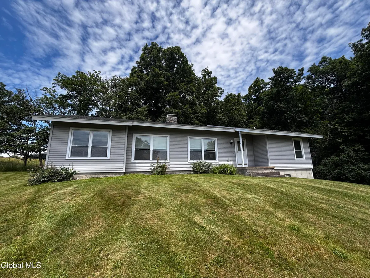 231 Beechwood Road, Hoosick Falls, NY 12090 - #1
