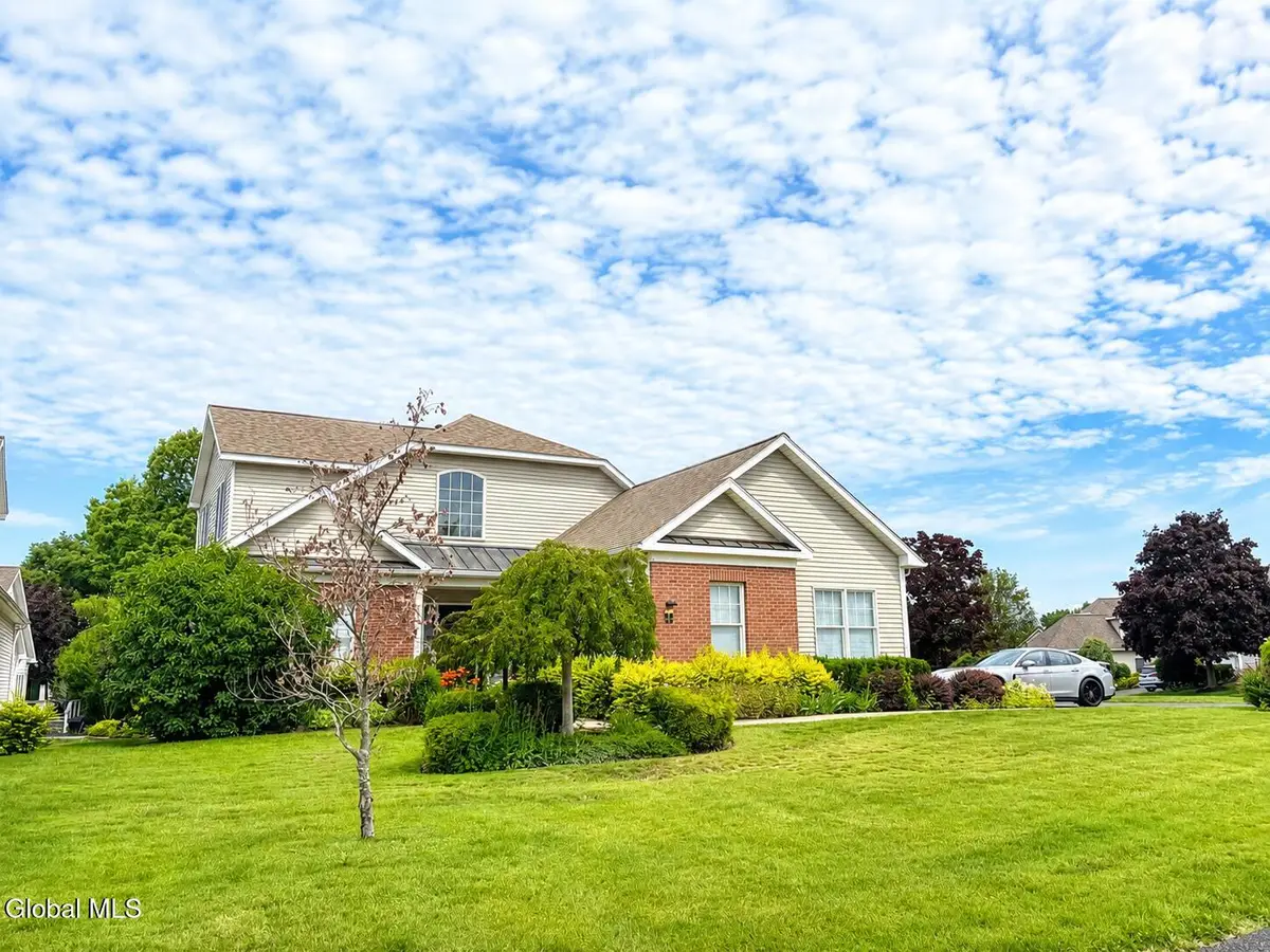 37 Cheshire Way, Colonie, NY 12211 - #1
