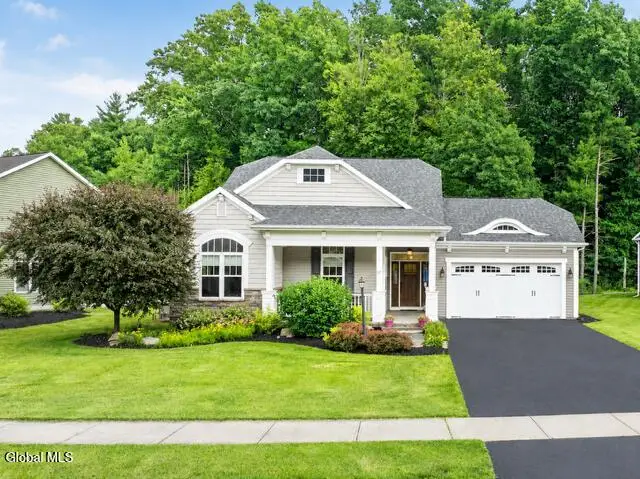 37 Yachtsmans Way, Malta, NY 12020 - #1