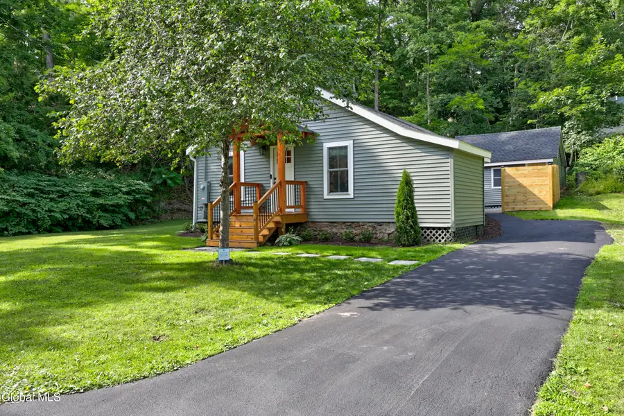 24 Mohican Road, Bolton, NY 12814 - #2
