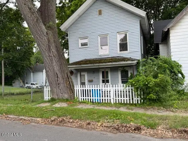 24 Wells Street, Gloversville, NY 12078 - #3