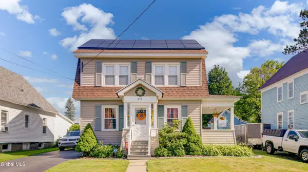 111 6th Avenue, Gloversville, NY 12078