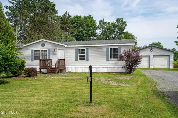 2669 County Rt 17, Granville, NY 12832