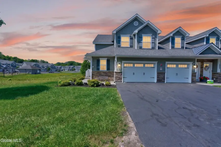 3901 Brunswick Meadows Way, Troy, NY 12182 - #2