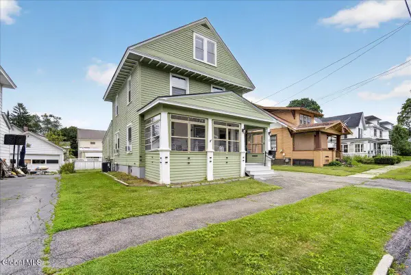 11 Monroe Street, Gloversville, NY 12078