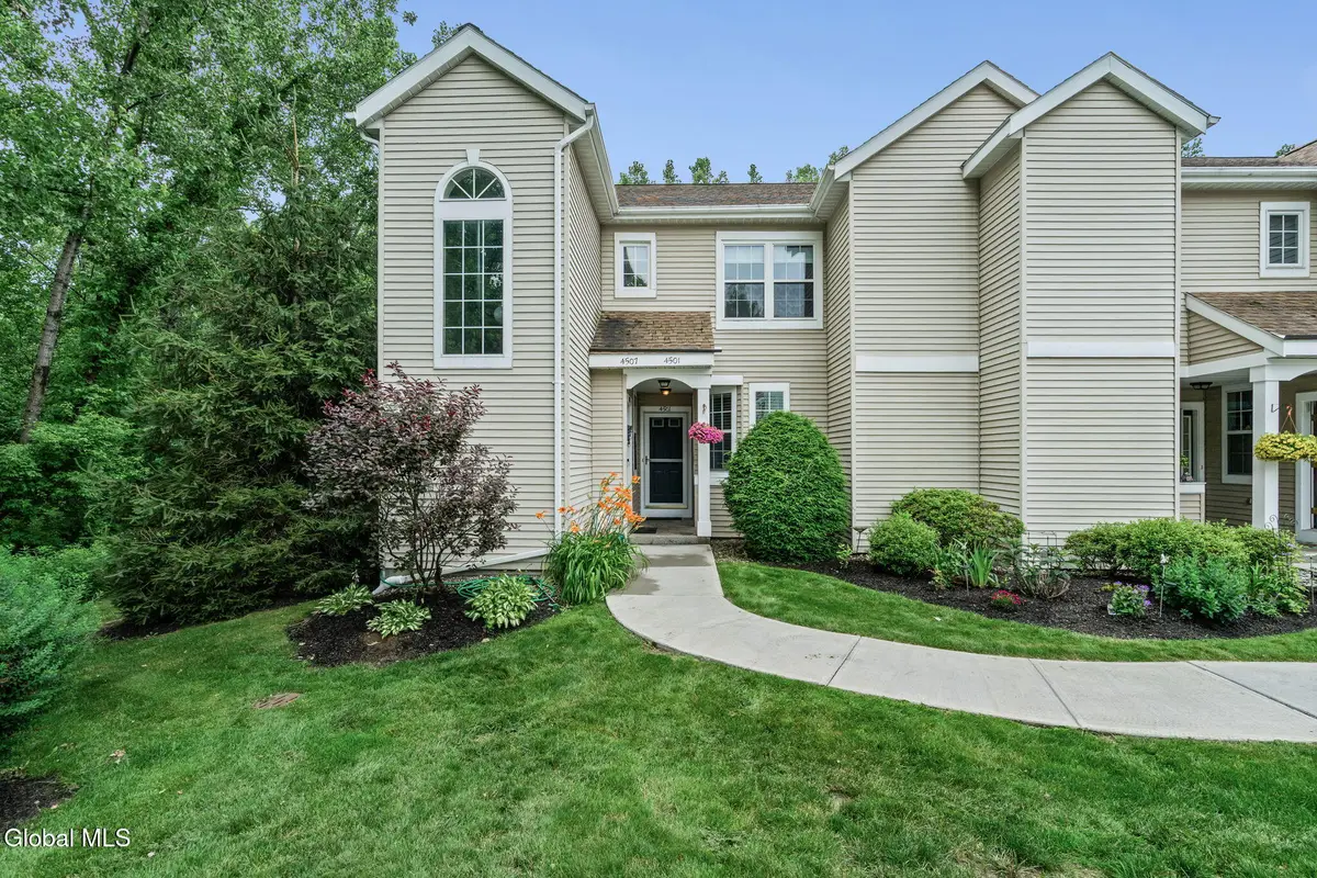 4501 S Foxwood Drive, Clifton Park, NY 12065 - #1