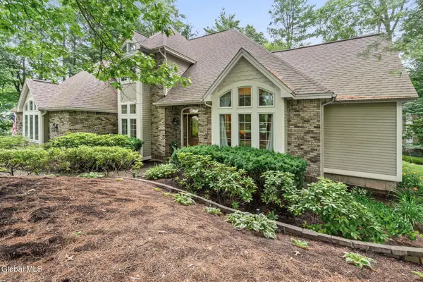 31 Sweetbriar Drive, Wilton, NY 12831