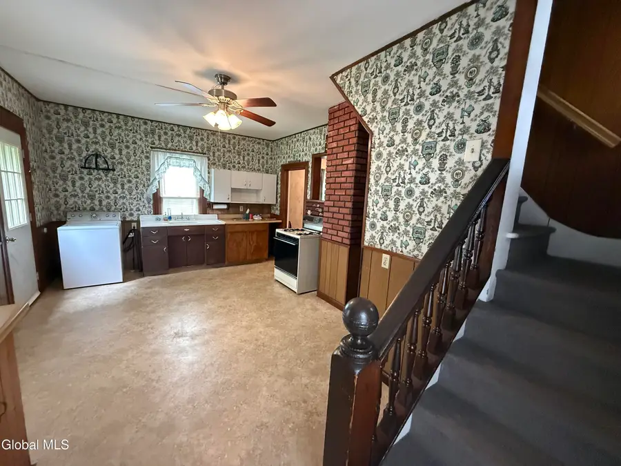 37 Haskell Avenue, Glens Falls, NY 12801 - #3