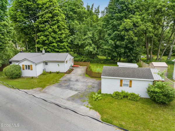 10 Kidder Lane, Glens Falls, NY 12801