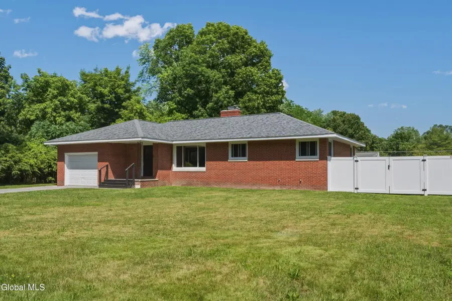 10 Kasper Drive, Loudonville, NY 12211 - #2