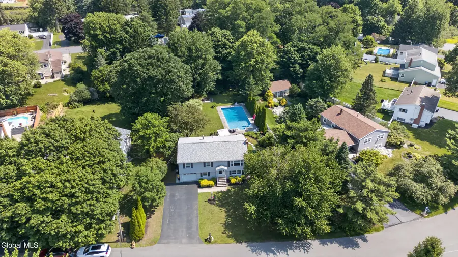 10 Marco Polo Drive, Latham, NY 12110 - #2