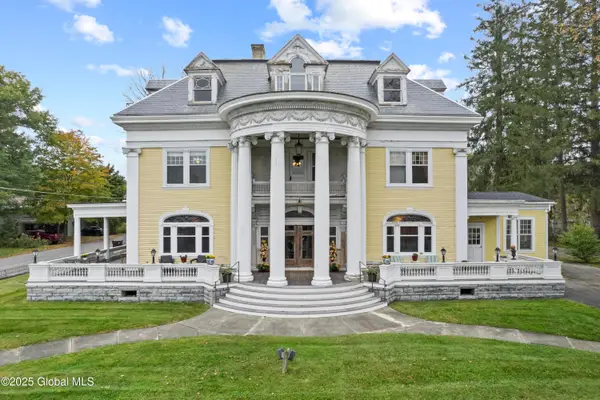 16 W Main Street, Cambridge, NY 12816